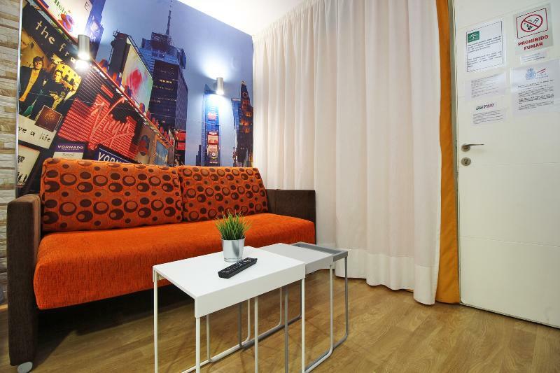 Tribuna Deluxe Малага Экстерьер фото